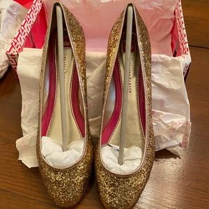 Elaine Turner Paige Gold Sequined Flat